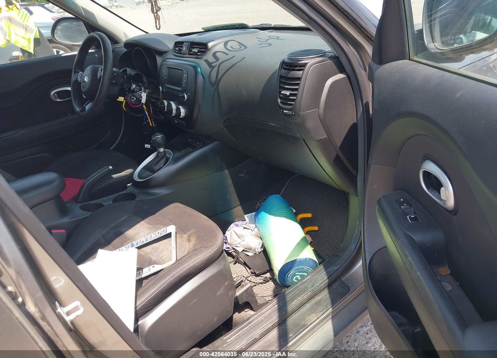 2018 KIA SOUL VIN: KNDJN2A24J7572571