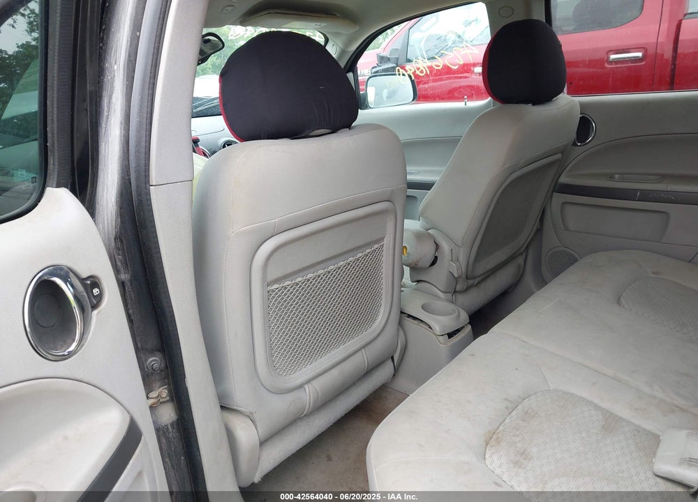 2008 CHEVROLET HHR LT VIN: 3GNDA23D68S636264