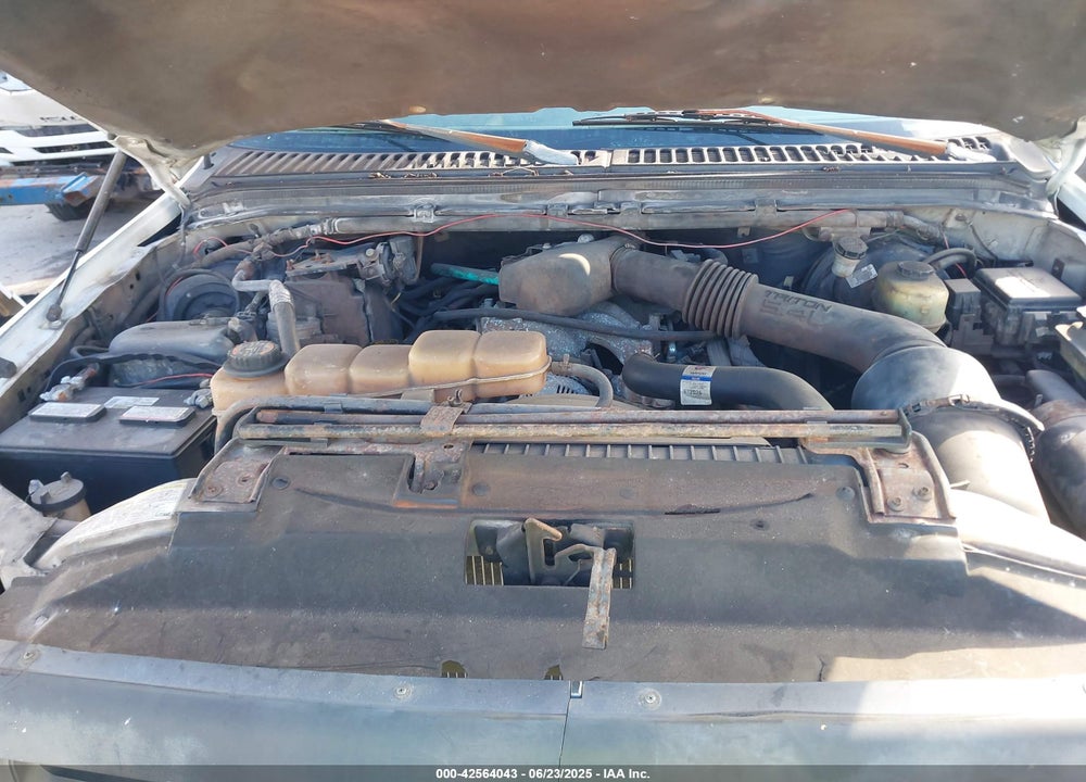 1999 FORD F 350 VIN: 1FDWF36L6XEB86244