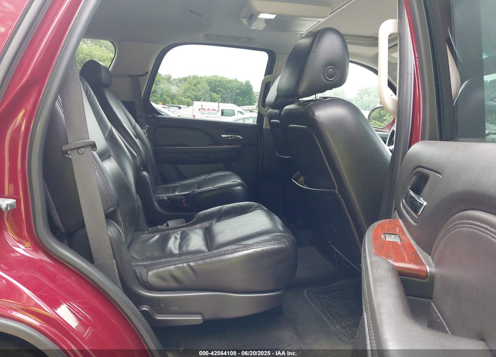 2007 CADILLAC ESCALADE STANDARD VIN: 1GYFK638X7R351118