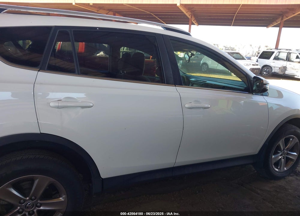 2015 TOYOTA RAV4 VIN: JTMWFREV7FJ051712