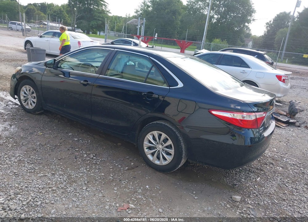 2017 TOYOTA CAMRY VIN: 4T1BF1FK2HU776894