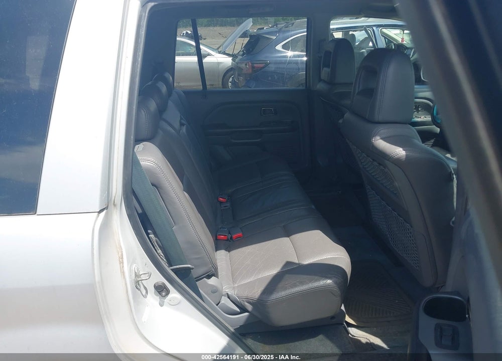 2003 HONDA PILOT EX-L VIN: 2HKYF18603H511022