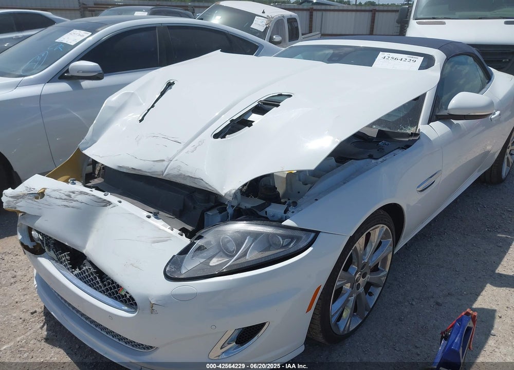 2014 JAGUAR XK VIN: SAJWA4EC9EMB52042