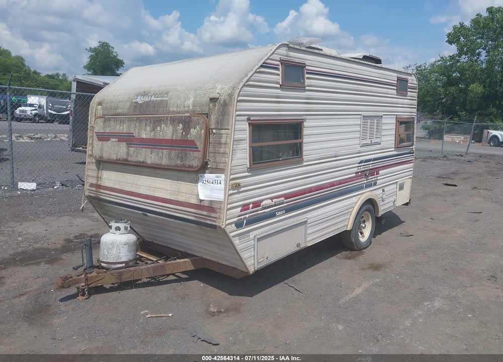 1989 SUNLINE T1550 VIN: 1LC2S1F1XKD151243