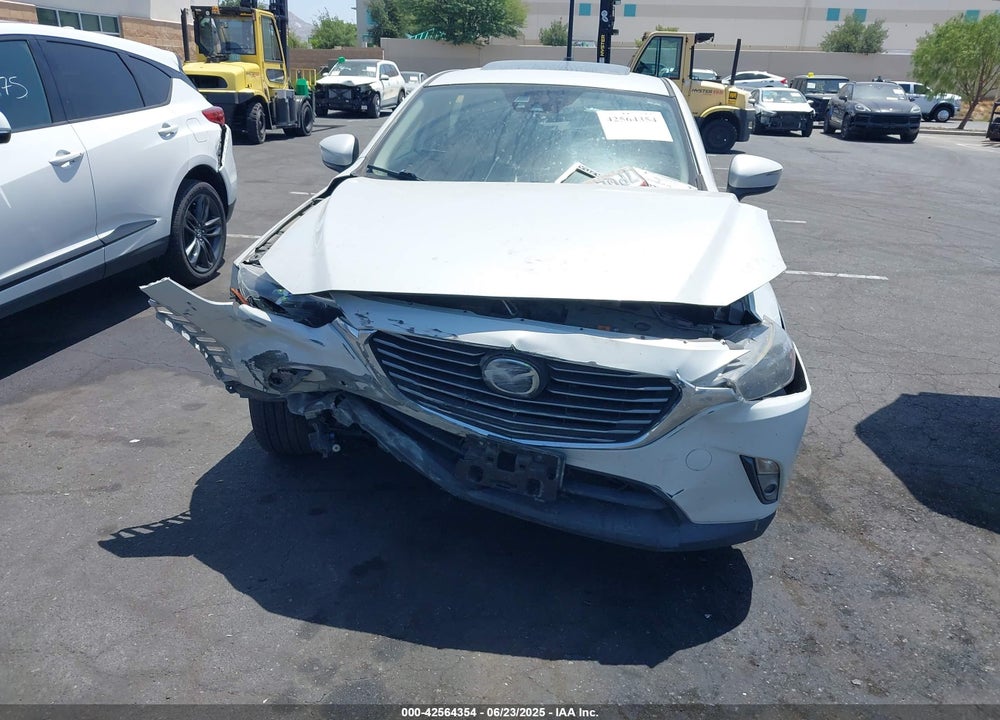 2016 MAZDA CX-3 VIN: JM1DKBD78G0114661