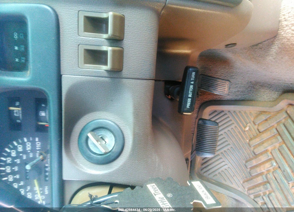 1995 TOYOTA T100 XTRACAB DX VIN: JT4VD22E6S0003583
