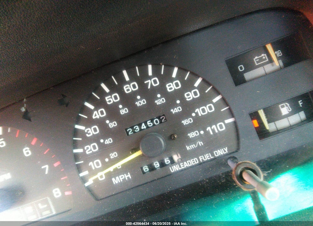 1995 TOYOTA T100 XTRACAB DX VIN: JT4VD22E6S0003583