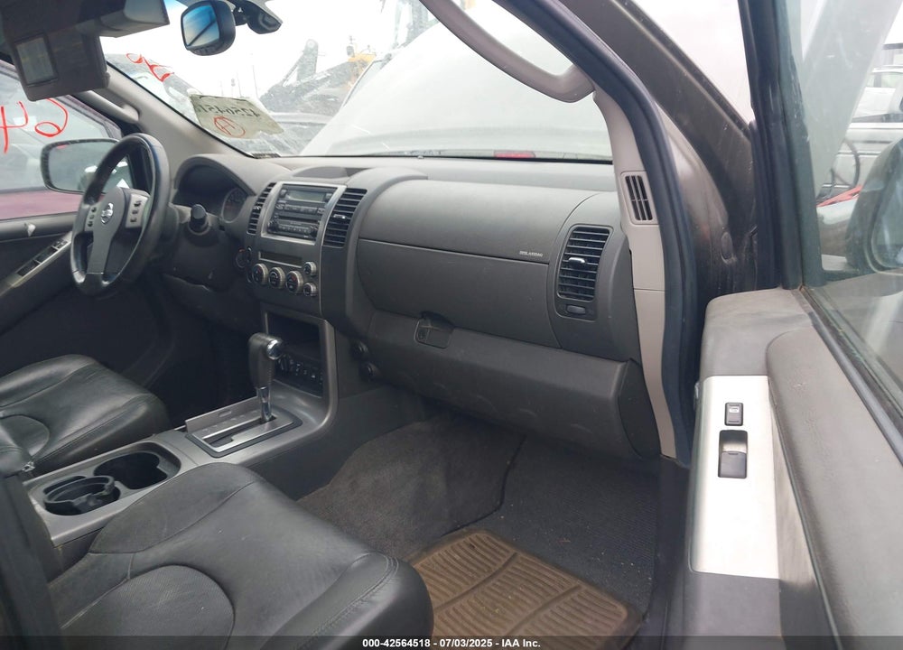 2005 NISSAN PATHFINDER SE OFF ROAD VIN: 5N1AR18W05C746944