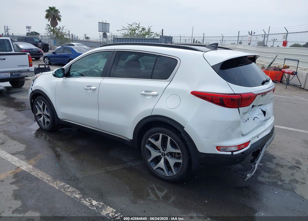 2018 KIA SPORTAGE VIN: KNDPR3A62J7378922