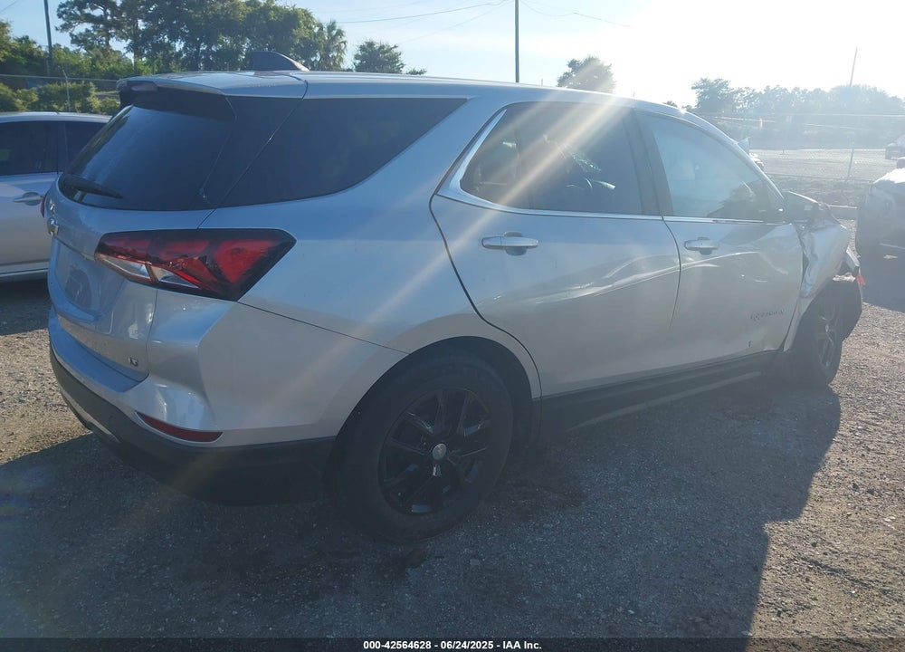 2022 CHEVROLET EQUINOX VIN: 2GNAXJEV0N6132238