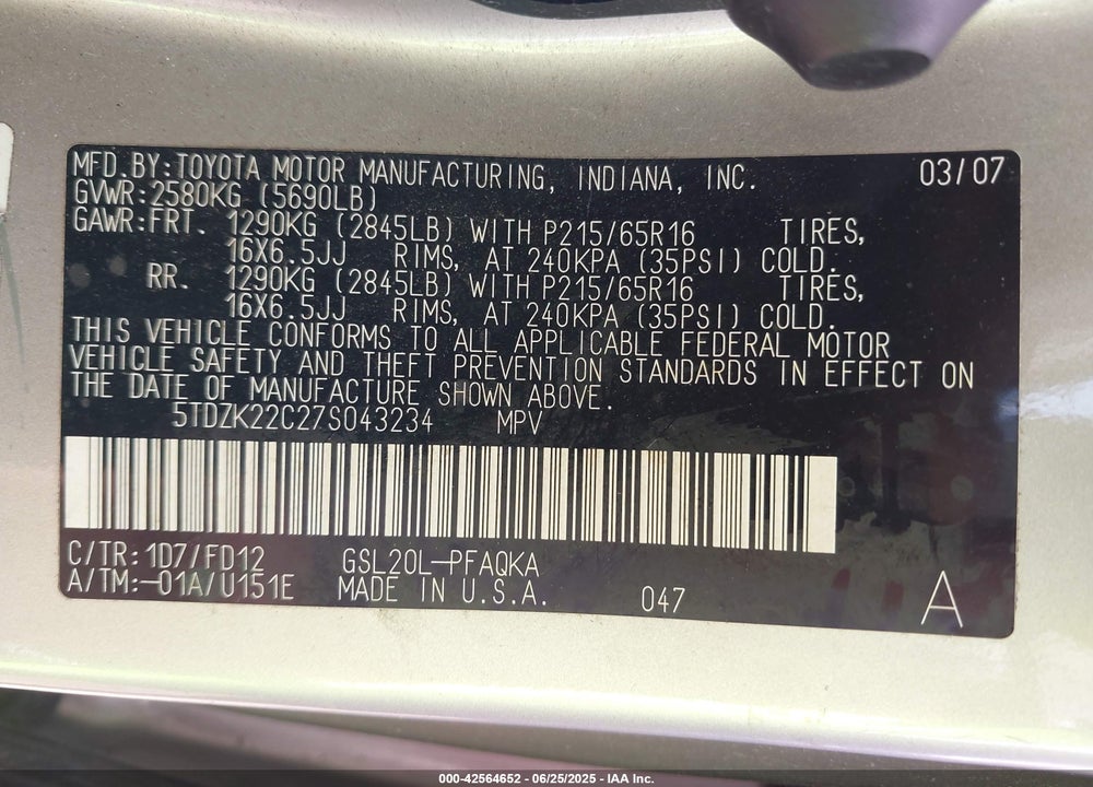 2007 TOYOTA SIENNA XLE VIN: 5TDZK22C27S043234
