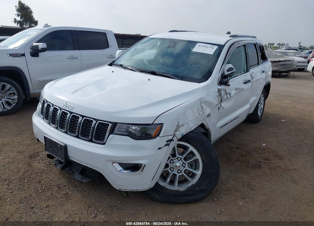 2020 JEEP GRAND CHEROKEE VIN: 1C4RJEAG4LC245884