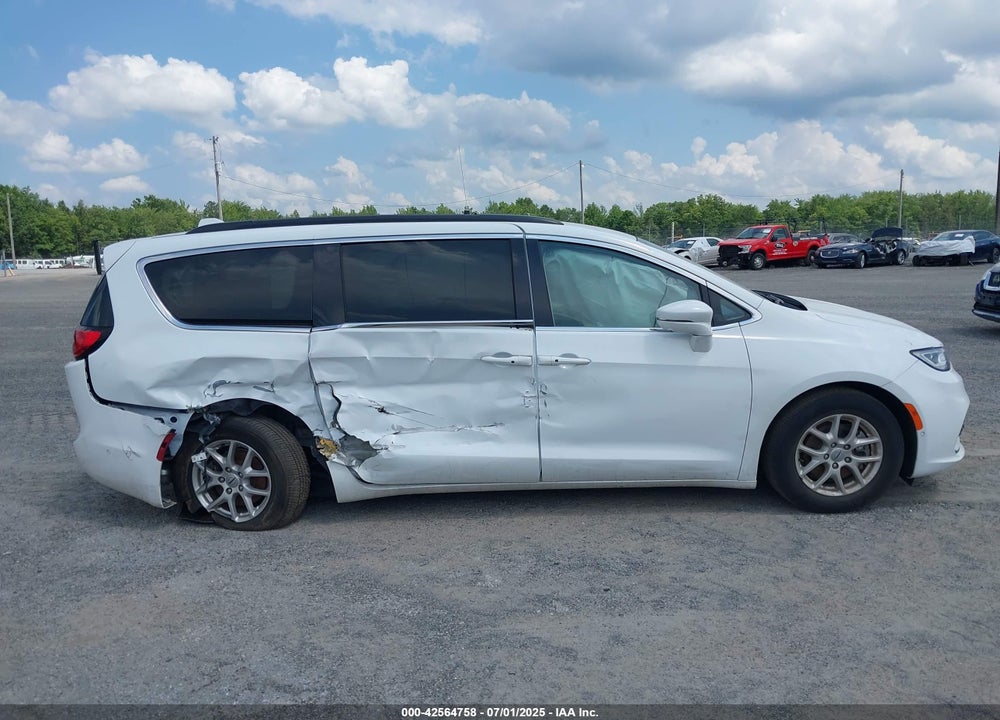 2022 CHRYSLER PACIFICA TOURING L VIN: 2C4RC1BG2NR195708
