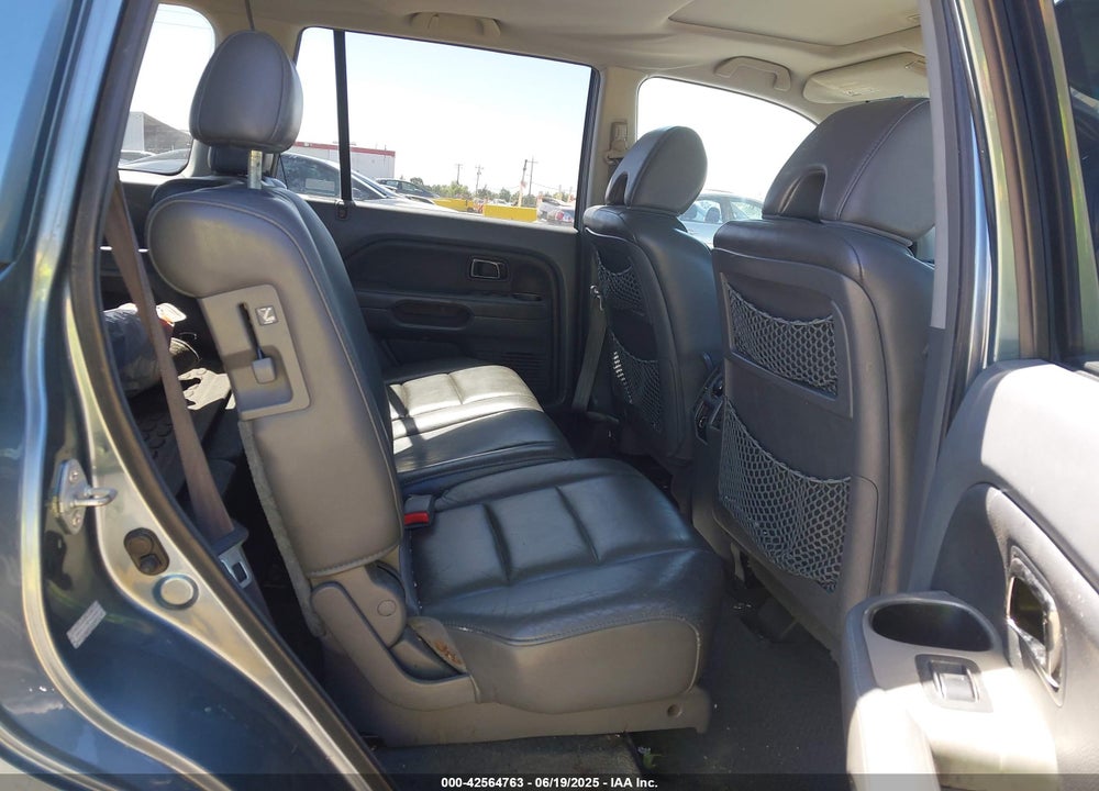 2007 HONDA PILOT EX-L VIN: 2HKYF18747H514858