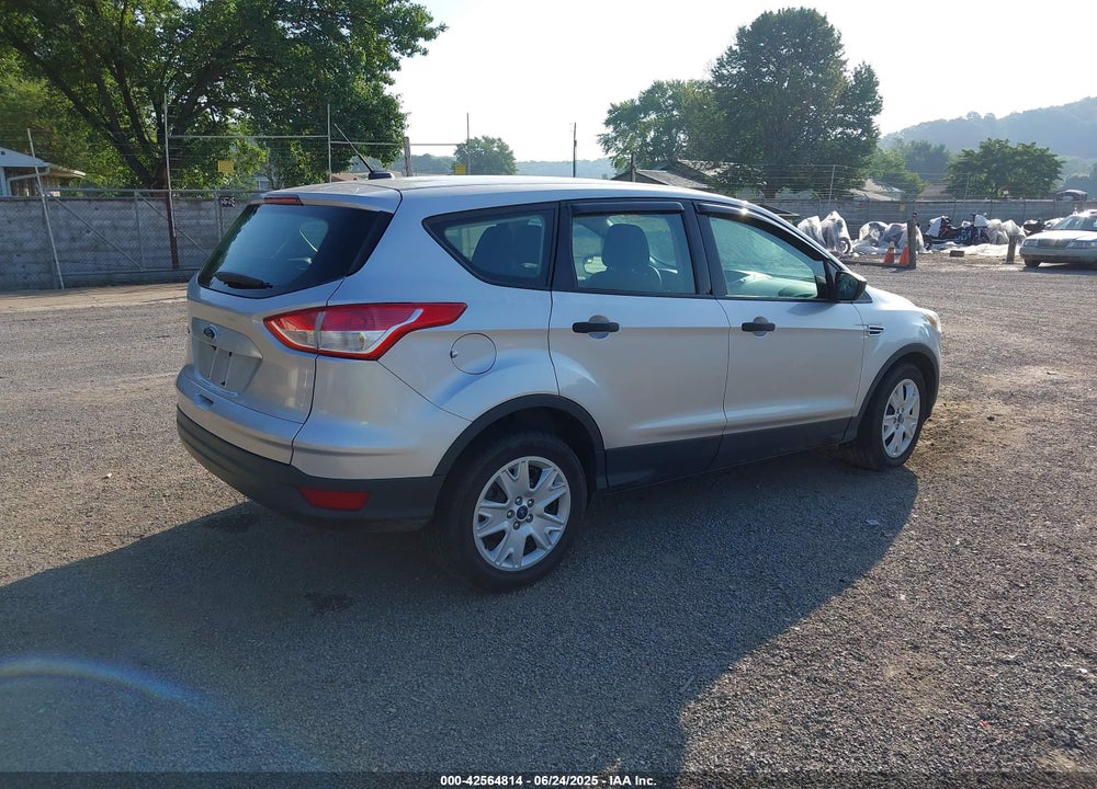 2015 FORD ESCAPE S VIN: 1FMCU0F78FUB90536