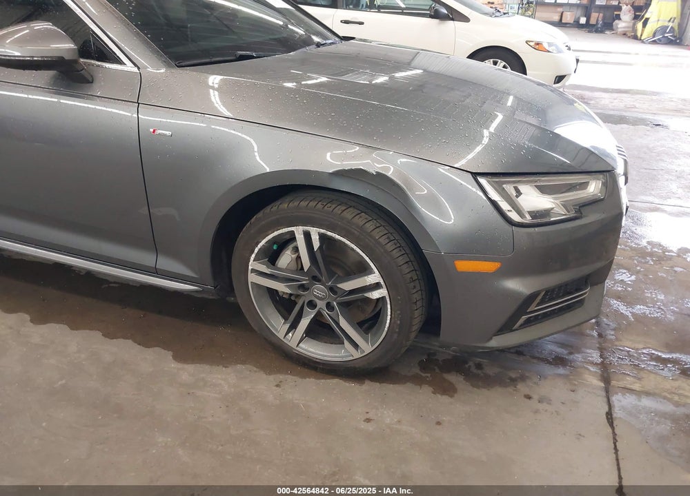 2018 AUDI A4 VIN: WAUENAF42JA163975