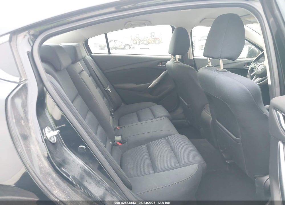 2015 MAZDA 6 VIN: JM1GJ1U5XF1186883