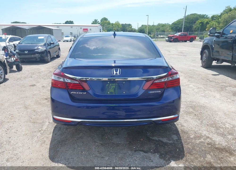 2017 HONDA ACCORD VIN: JHMCR6F54HC010483