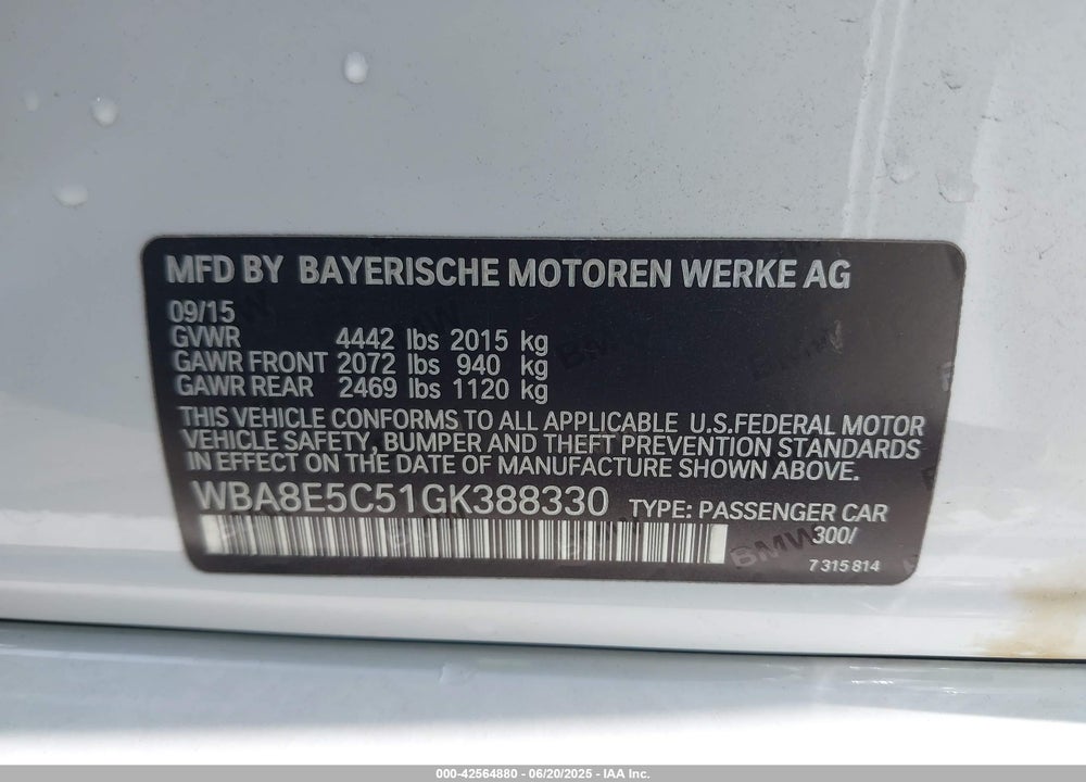 2016 BMW 3 SERIES VIN: WBA8E5C51GK388330
