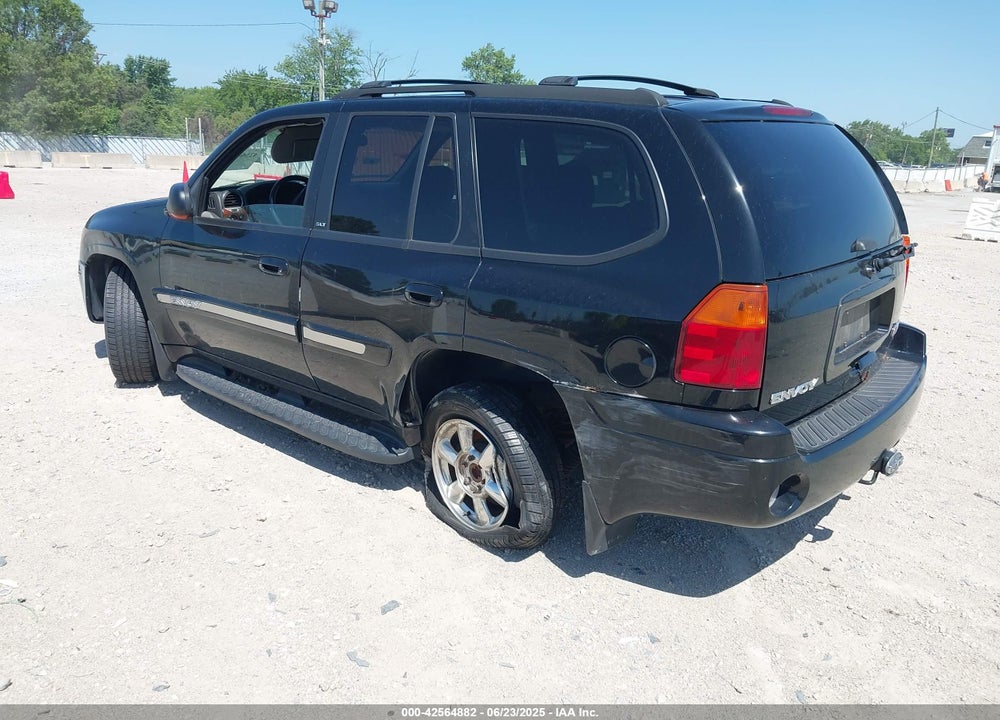 2004 GMC ENVOY VIN: 1GKDT13S442447747