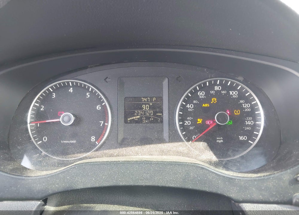 2012 VOLKSWAGEN JETTA VIN: 3VWDX7AJ4CM061850