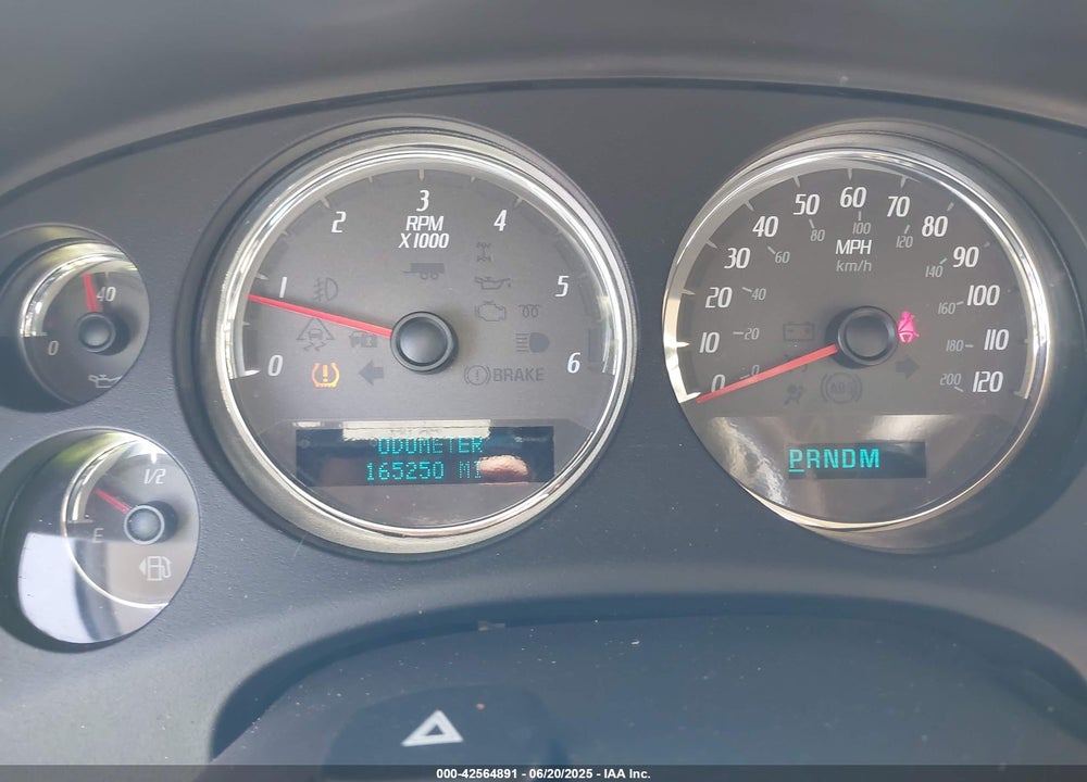 2007 GMC YUKON XL 1500 VIN: 1GKFK66877J182664