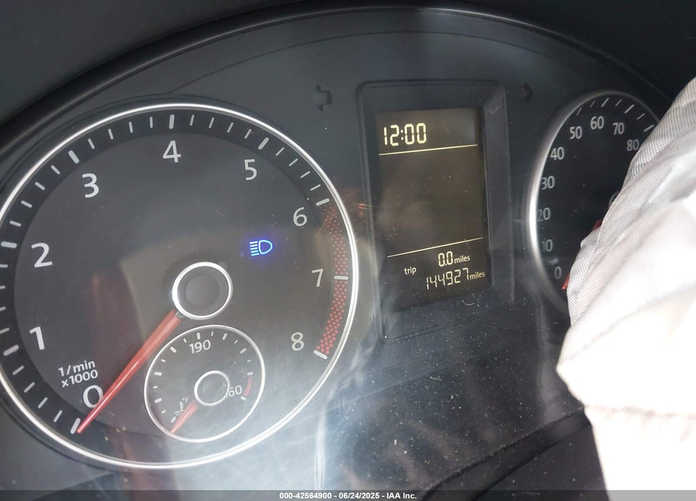 2010 VOLKSWAGEN JETTA VIN: 3VWRX7AJ9AM037465