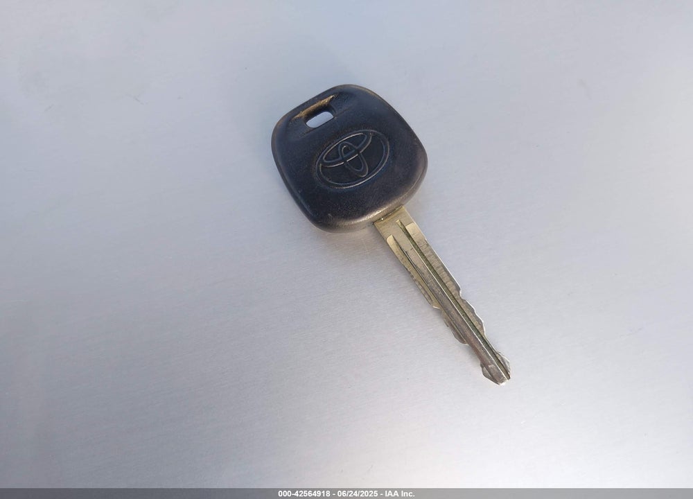 2008 TOYOTA SIENNA LE VIN: 5TDZK23C18S154437