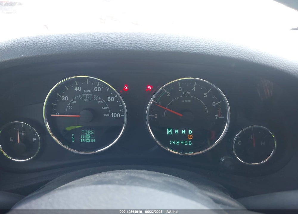2013 JEEP WRANGLER UNLIMITED VIN: 1C4HJWEG8DL645573