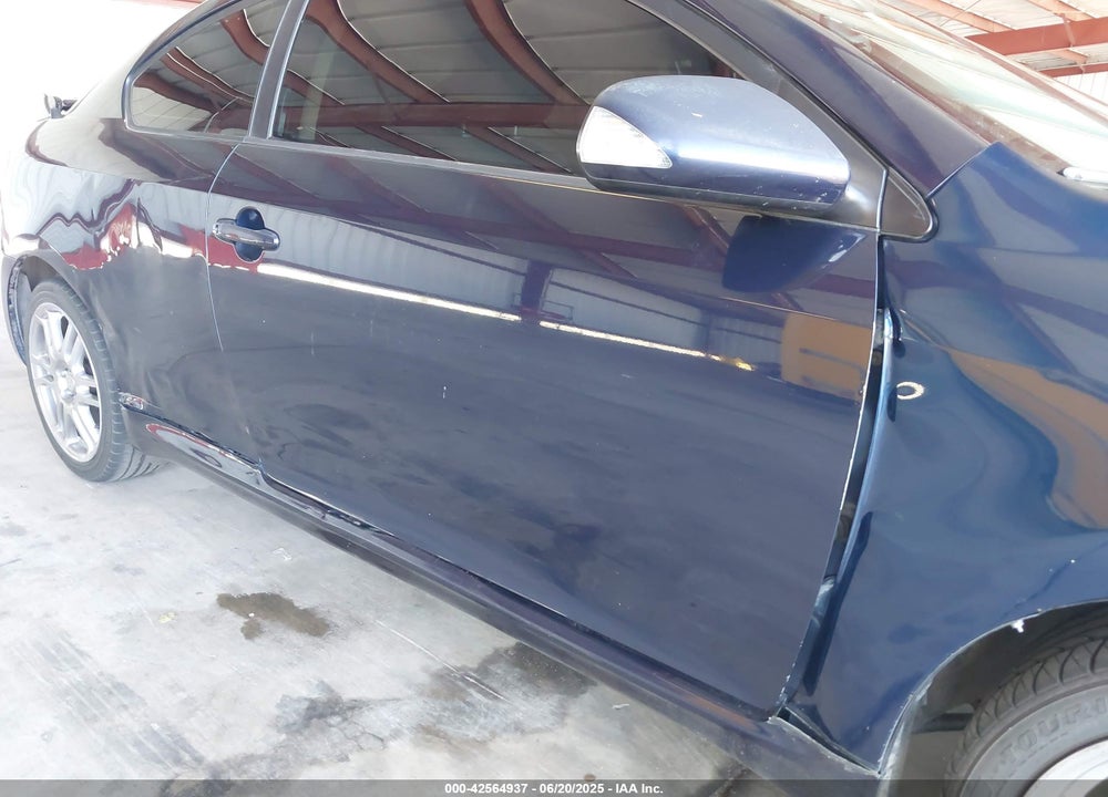 2007 SCION TC VIN: JTKDE177570160146