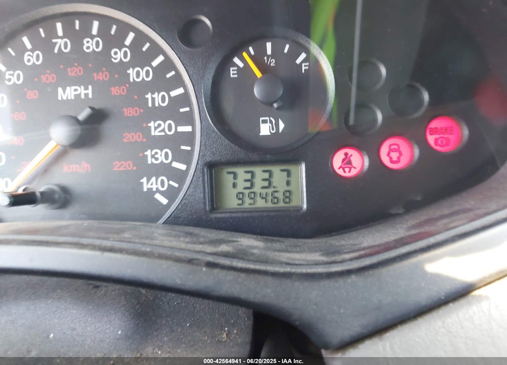 2003 FORD FOCUS LX VIN: 1FAFP33PX3W241880