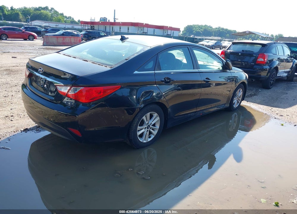 2014 HYUNDAI SONATA VIN: 5NPEB4AC3EH862297