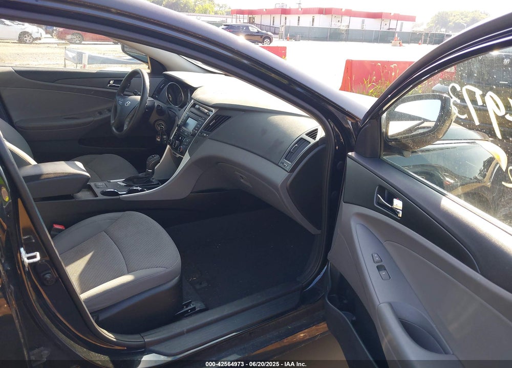 2014 HYUNDAI SONATA VIN: 5NPEB4AC3EH862297