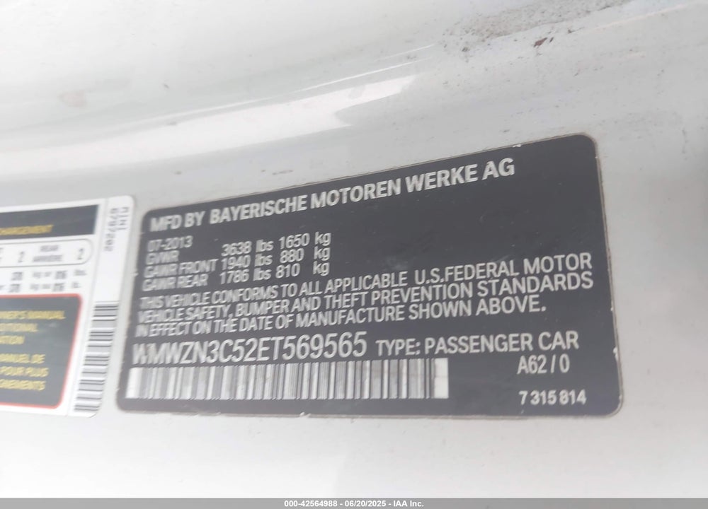 2014 MINI CONVERTIBLE COOPER VIN: WMWZN3C52ET569565