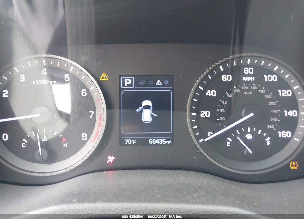 2017 HYUNDAI TUCSON VIN: KM8J33A2XHU491724