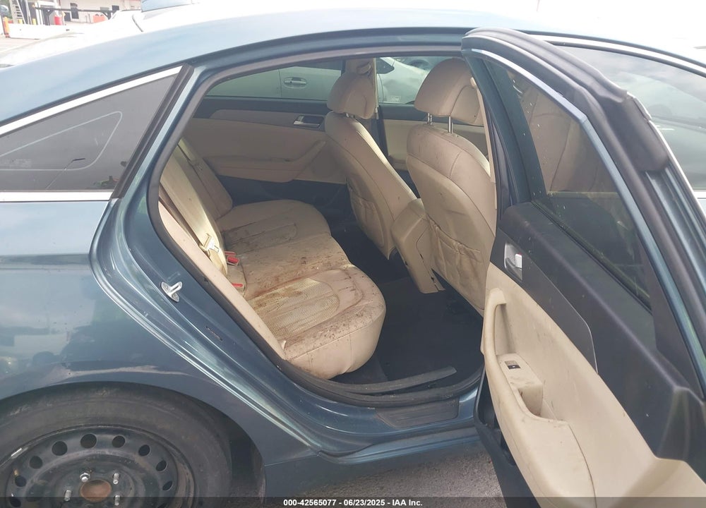 2016 HYUNDAI SONATA VIN: 5NPE24AF4GH340551