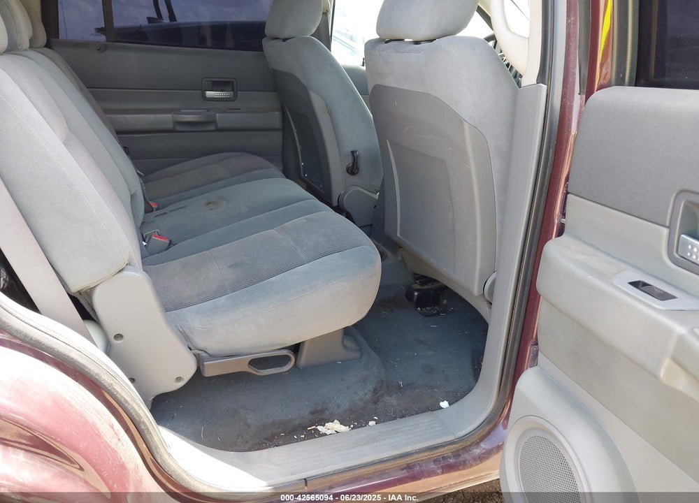 2004 DODGE DURANGO SLT VIN: 1D4HD48N34F138801