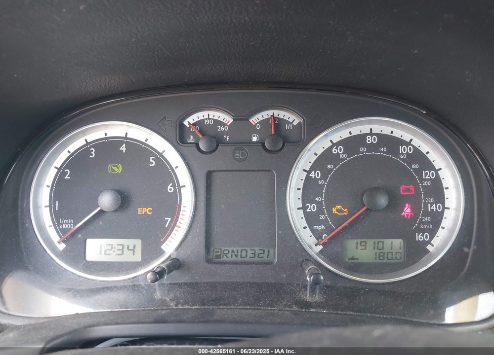 2004 VOLKSWAGEN JETTA GL VIN: 3VWRA69M34M031594
