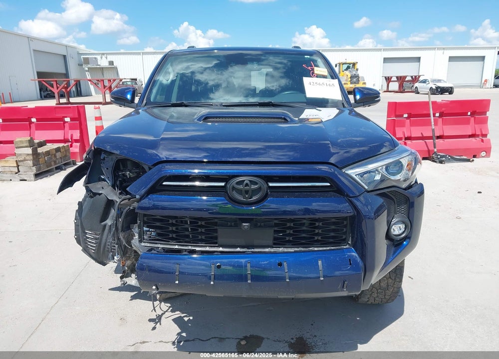 2024 TOYOTA 4RUNNER VIN: JTERU5JR9R6233807
