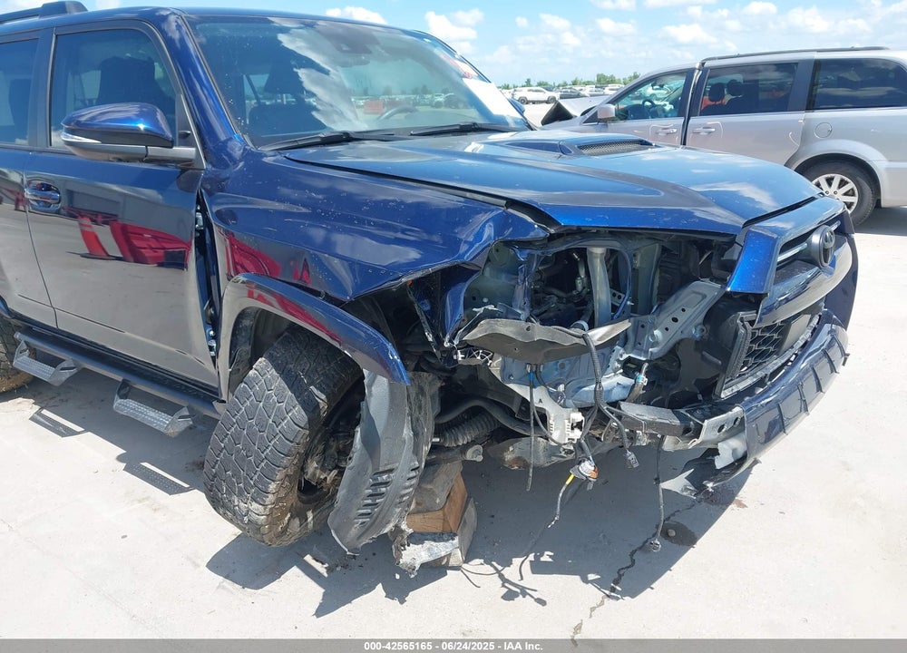 2024 TOYOTA 4RUNNER VIN: JTERU5JR9R6233807
