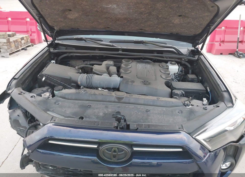 2024 TOYOTA 4RUNNER VIN: JTERU5JR9R6233807