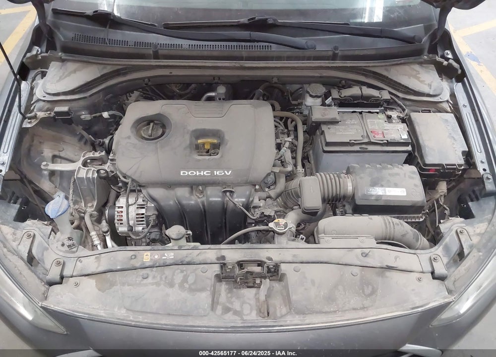 2018 HYUNDAI ELANTRA VIN: 5NPD74LF9JH287251