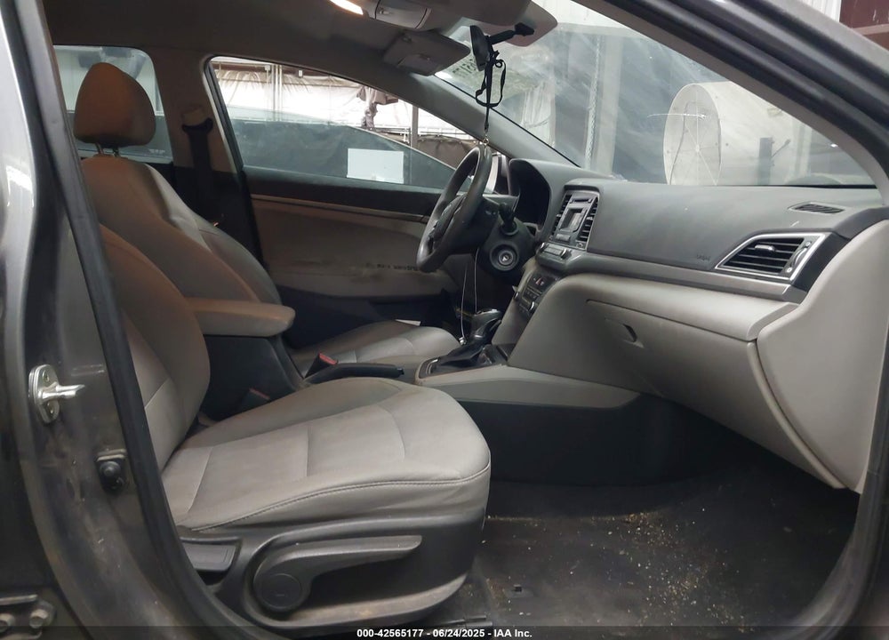 2018 HYUNDAI ELANTRA VIN: 5NPD74LF9JH287251