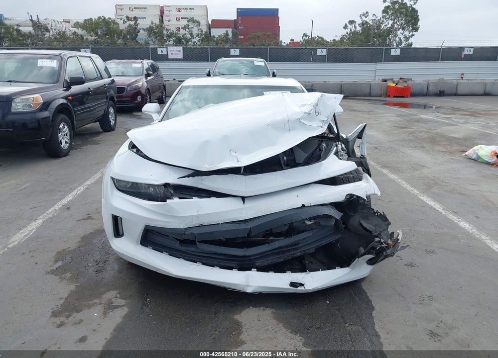 2018 CHEVROLET CAMARO VIN: 1G1FB1RX7J0146786