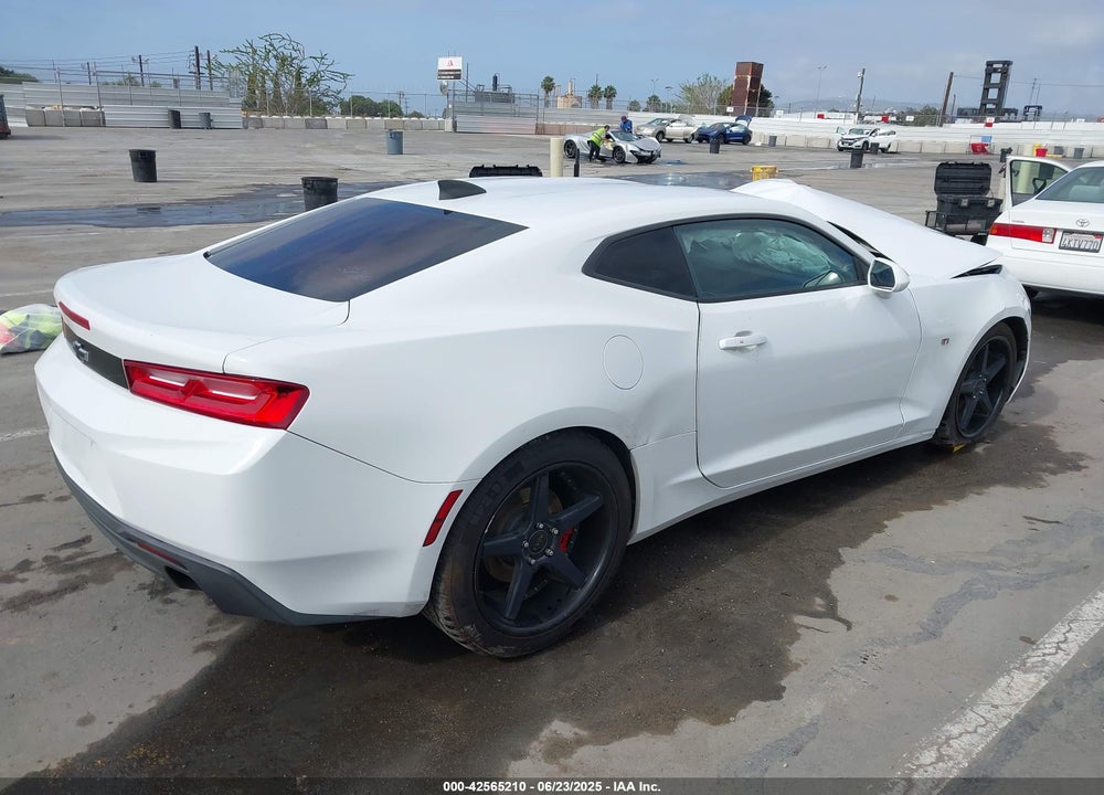 2018 CHEVROLET CAMARO VIN: 1G1FB1RX7J0146786