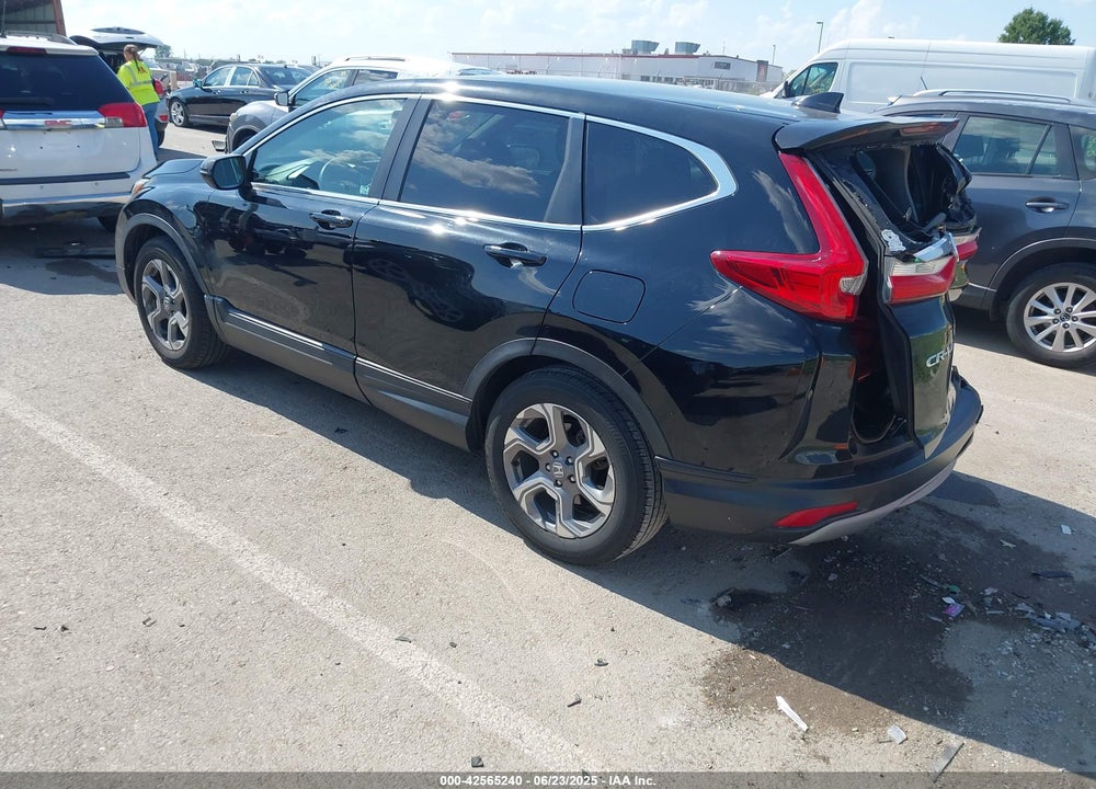 2018 HONDA CR-V VIN: 7FARW1H85JE008219