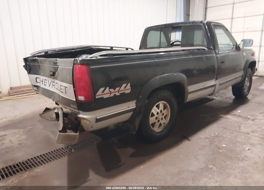 1991 CHEVROLET GMT-400 K1500 VIN: 1GCDK14K2ME104818