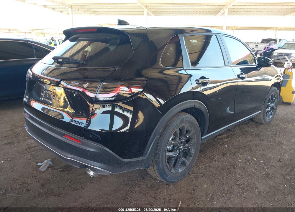 2025 HONDA HR-V VIN: 3CZRZ1H58SM711006