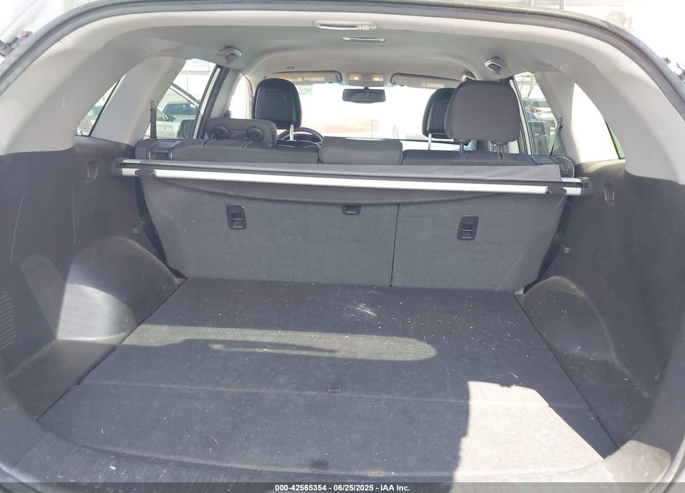 2012 KIA SORENTO VIN: 5XYKT3A63CG238492